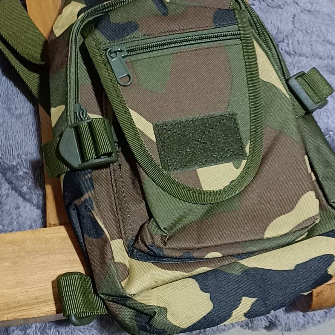 Sling-Rucksack Mit Multifunktionalem Fächerdesign Brehn