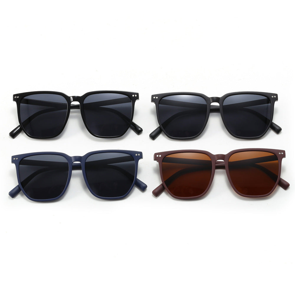 Damen modische Sonnenbrille im klaren Design Brehn