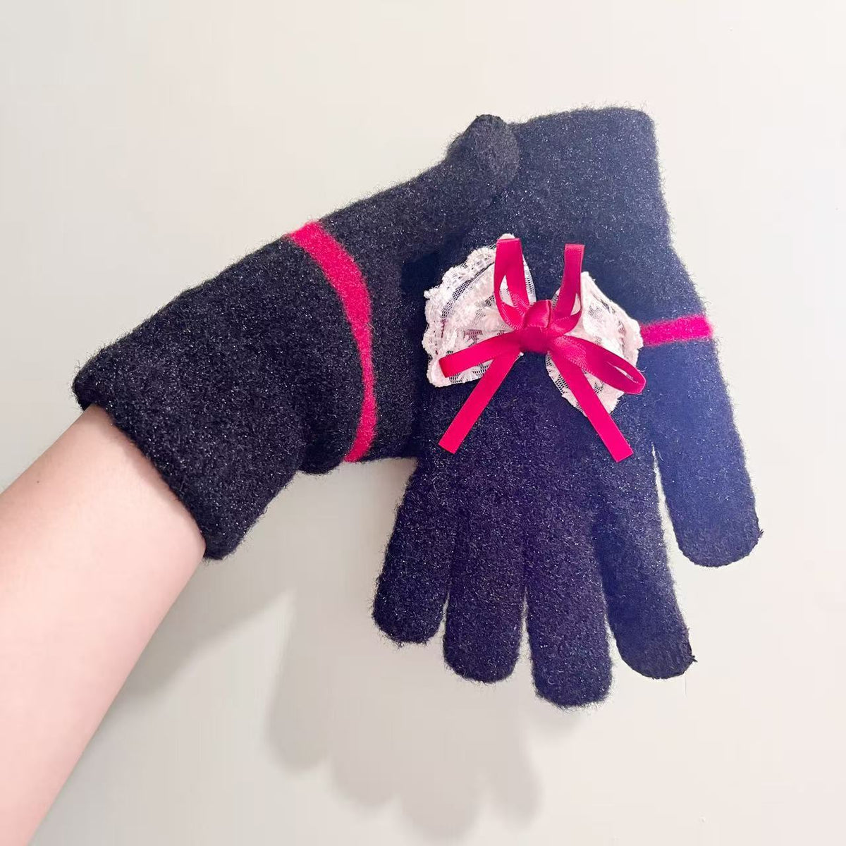 Schmetterlingsverzierte Touchscreen-Handschuhe Brehn