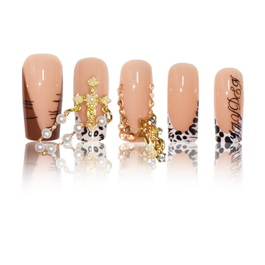 Künstlerische Luxus-Nagelverlängerungen Brehn