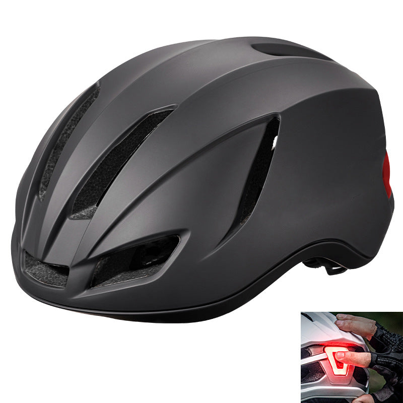 Rennradhelm mit Integrierter Sicherheitsleuchte Brehn