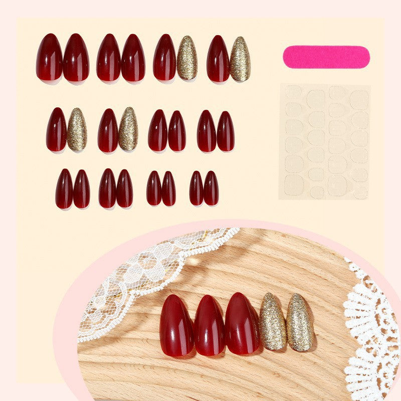 Künstliche Nagelspitzen mit Ombre-Design Brehn