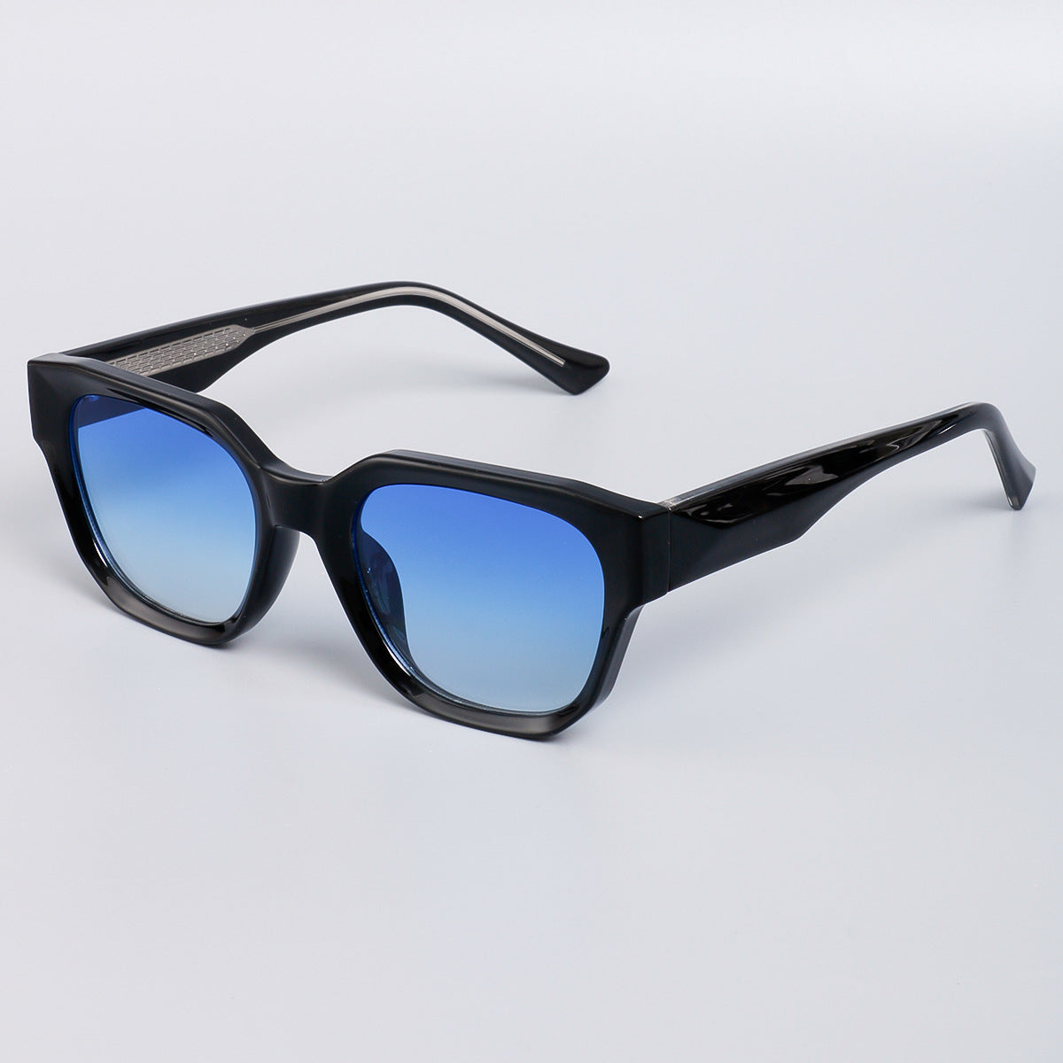 Damen Sonnenbrille im stilvollen, kantigen Design mit UV-Schutz Brehn