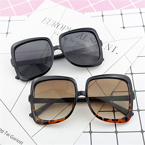 Damen Geometrische Sonnenbrille im modernen Design Brehn