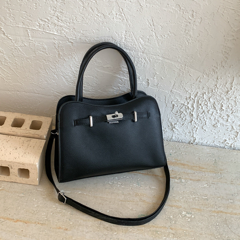 Elegante handgefertigte strukturierte Handtasche