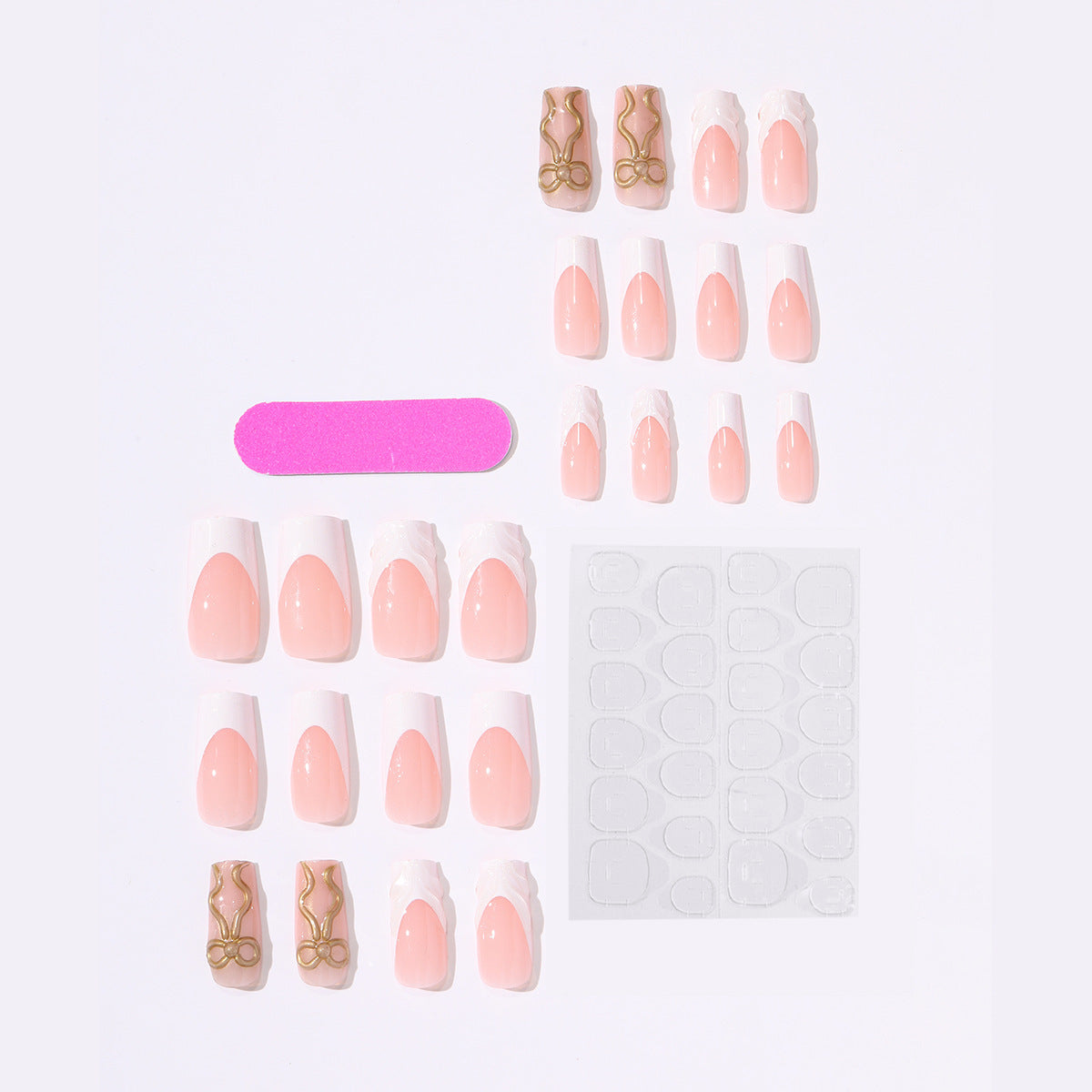 Kunstnagelset mit luxuriösen goldenen Akzenten und elegantem Design Brehn