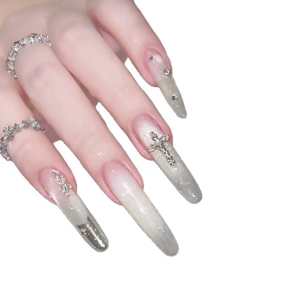 Elegantes Dekoratives Press-On-Nagelset mit Strass-Kreuzakzenten Brehn