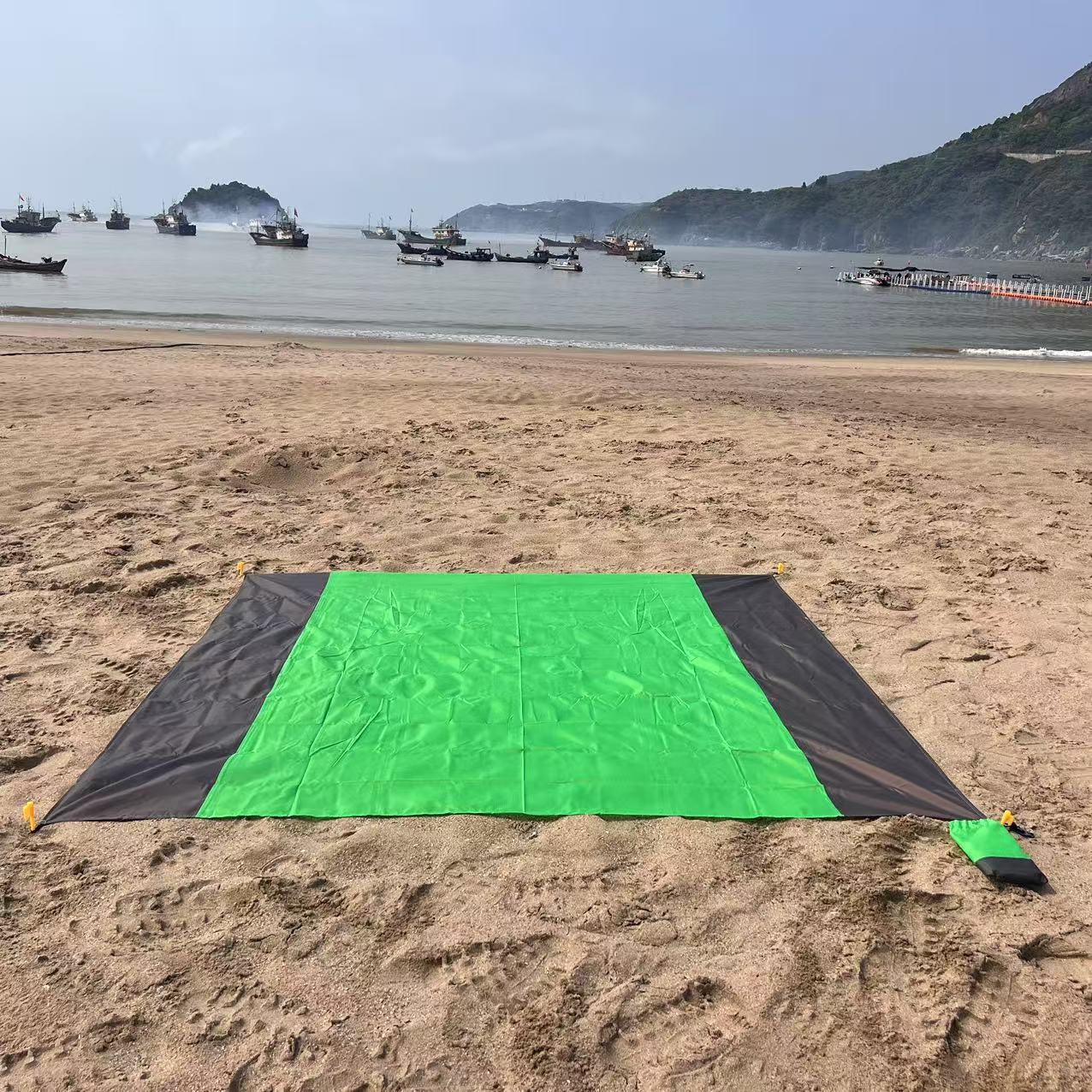 Wasserdichte Strandmatte Brehn