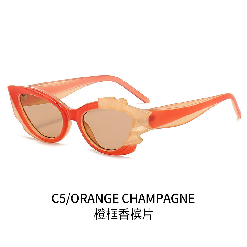 Damen Cat-Eye Sonnenbrille mit auffälligem Blütenrahmen Brehn
