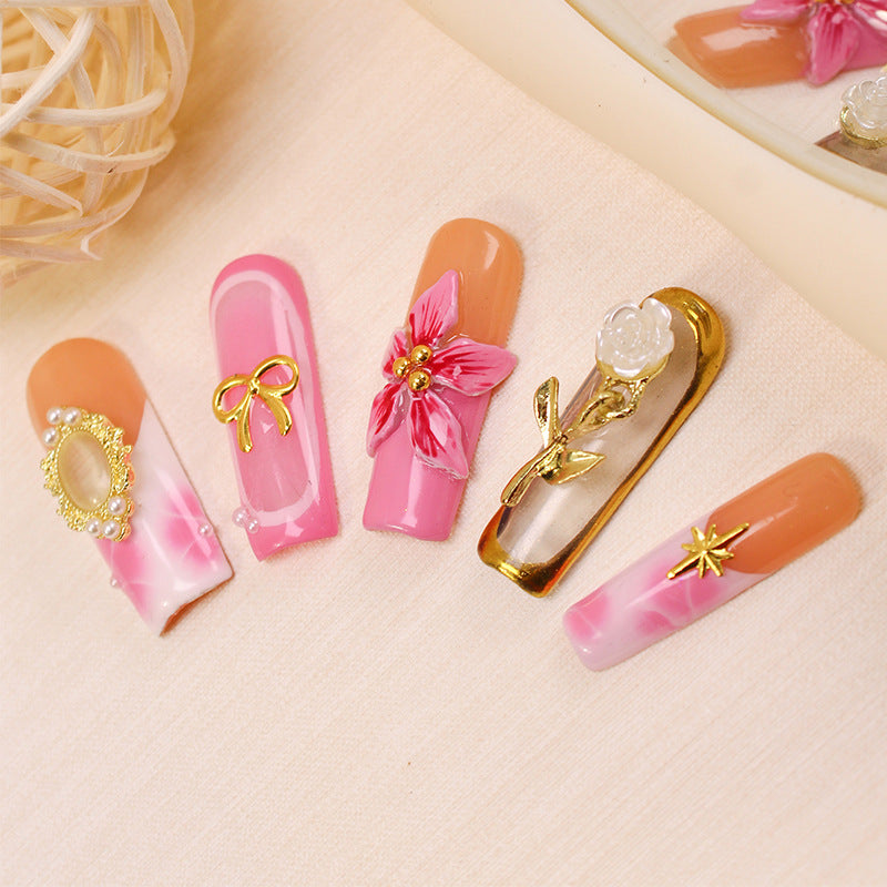 Kunstnagelset mit floralen Motiven Brehn
