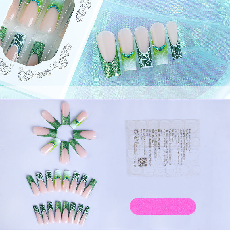Dekorative Nagelkunst Brehn