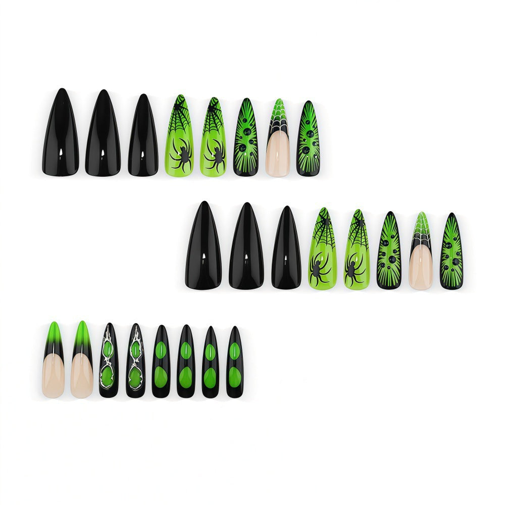 Spooky Nagelkunst-Set mit Spinnen-Design Brehn