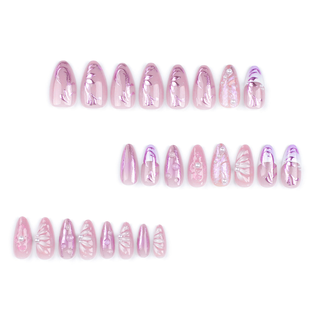 Künstliche Nagelverlängerungen mit filigranen Blumendesigns und Glitzerakzenten Brehn