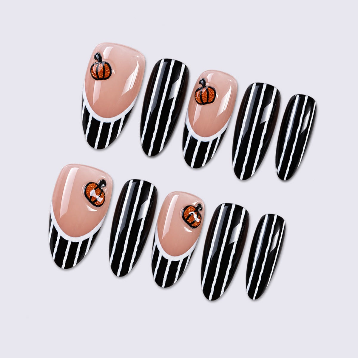 Kunstnagelset mit eleganten Zebra-Designs und kreativen Akzenten Brehn