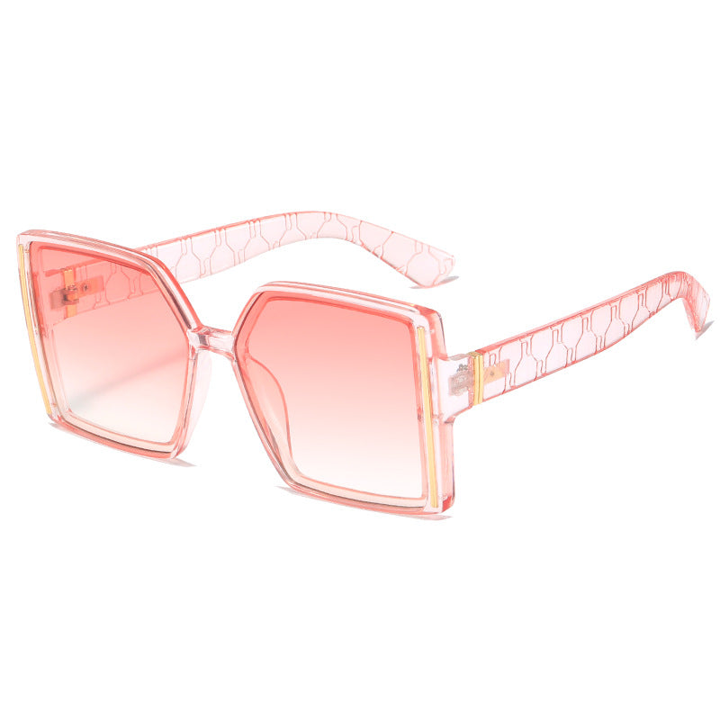 Damen modische Sonnenbrille im retro-inspirierten Design Brehn