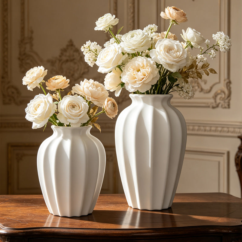 Skulpturale Texturierte Dekorative Vase Brehn
