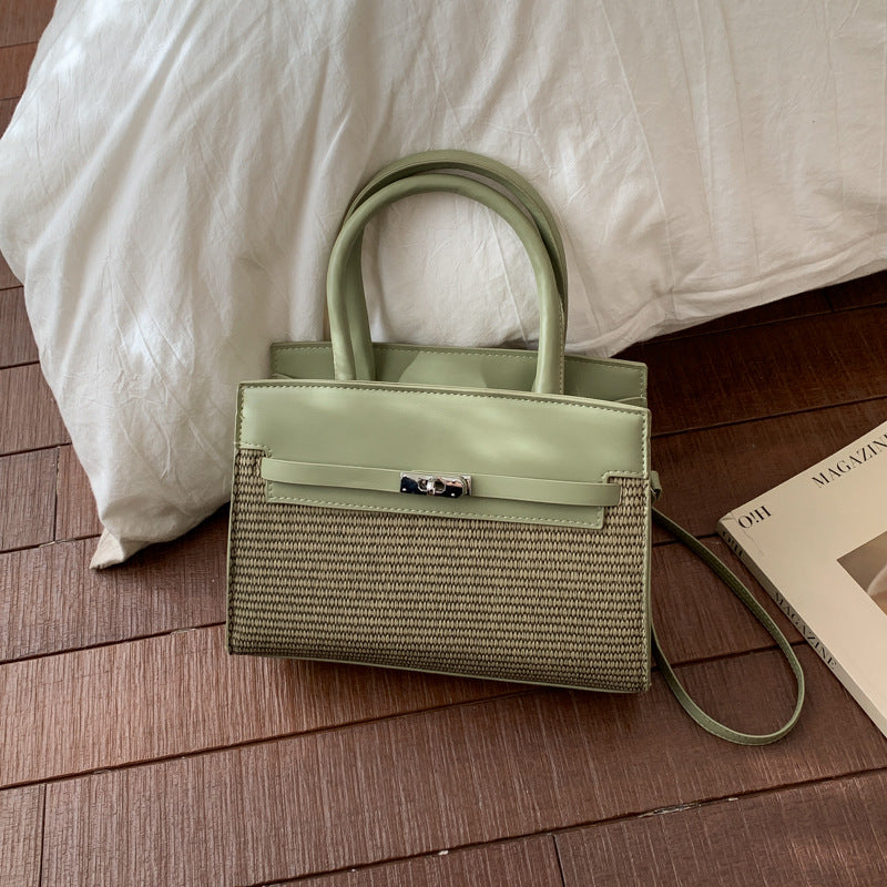 Elegante gewebte Handtasche mit abnehmbarem Schulterriemen