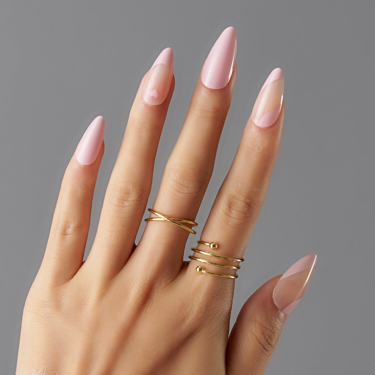 Kunstnagelset mit eleganten French Tips Brehn