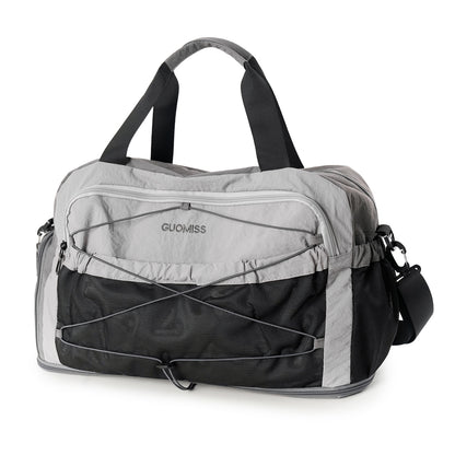 Vielseitige Reisetasche mit Netzfächern