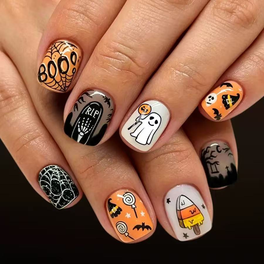 Halloween Kunstnagelset mit schaurigen 3D-Motiven Brehn