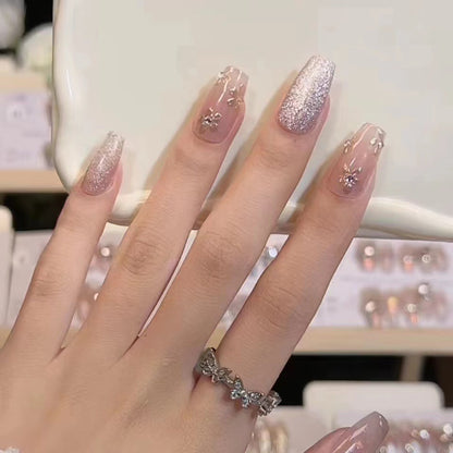 Elegantes Funkelndes Press-On Nagelset Brehn