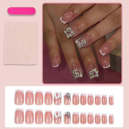 Kunstnagelset mit luxuriösen Design-Elementen Brehn