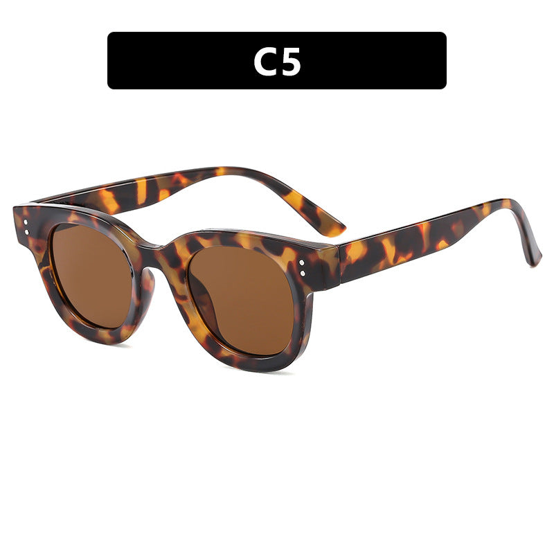 Damen stilvolle Sonnenbrille mit markantem Design und polarisierenden Gläsern Brehn