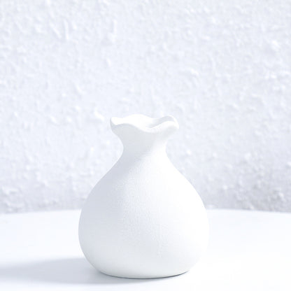 Einzigartige gebogene keramische Blumenvase Brehn