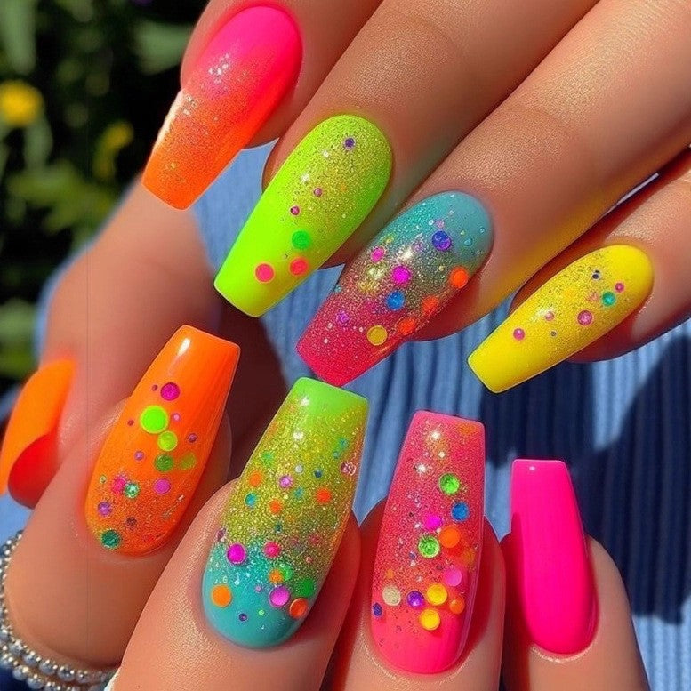 Elegante Kunstnagelverzierung Brehn
