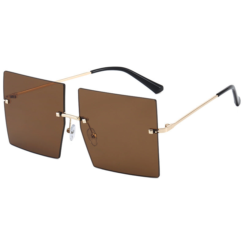 Damen moderne geometrische Sonnenbrille mit filigranem Metallrahmen Brehn