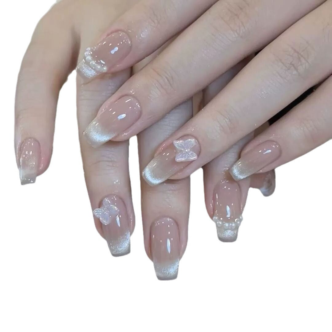 Elegante French Tip Press-On Nagelkunst Brehn