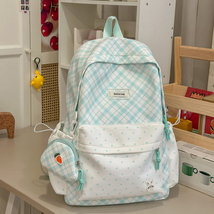 Stylische Karomuster-Rucksack mit lustigen dekorativen Akzenten Brehn