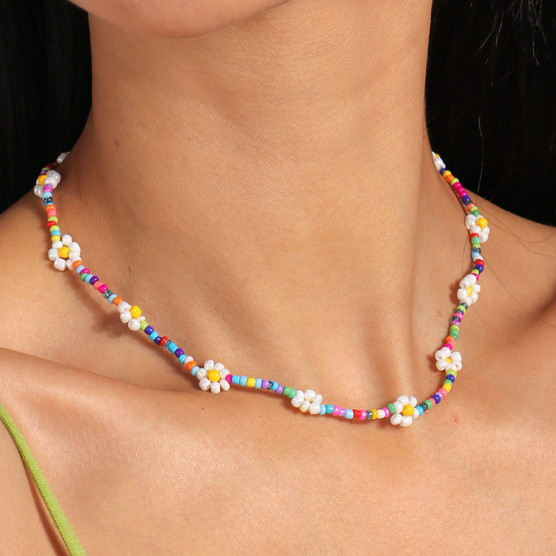 Buntes floral Perlenhalsband Brehn