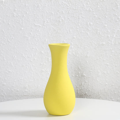 Zeitgenössische Matte Keramik Blumenvase Brehn