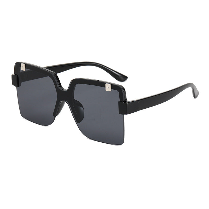 Damen Modische Oversized-Sonnenbrille mit futuristischem Design Brehn