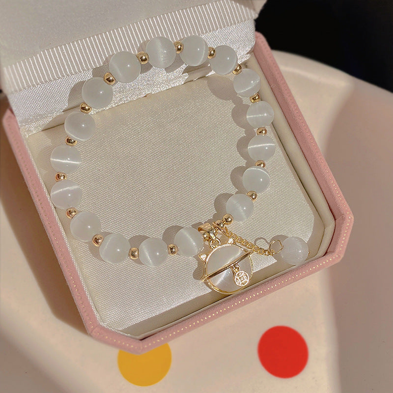 Charm Perlenarmband mit Katzenanhänger Brehn