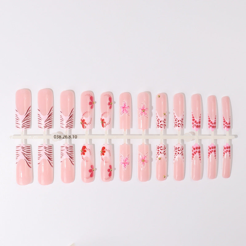 Künstlerisches Floral Design Press-On Nail Set Brehn