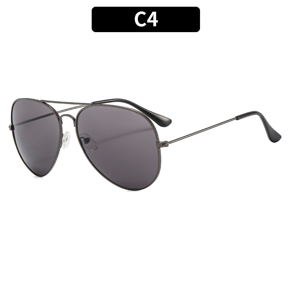 Stylische Piloten-Sonnenbrillen