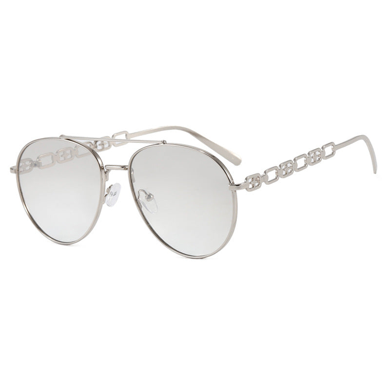 Damen auffällige Sonnenbrille mit luxuriösem Kettendetail und polarisierten Gläsern Brehn