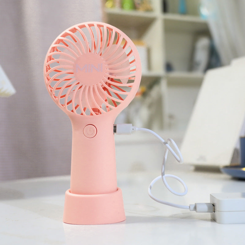 Damen Tragbarer Mini-Handventilator mit ergonomischem Design Brehn