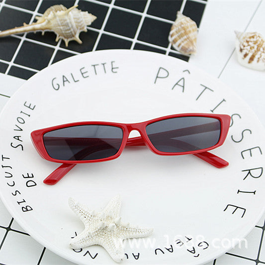 Damen modische Sonnenbrille im eleganten Retro-Stil Brehn