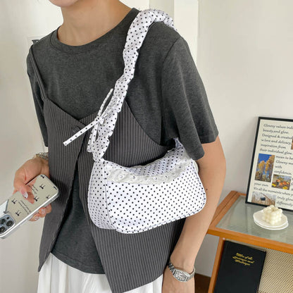 Vintage-inspirierte Polka Dot Handtasche