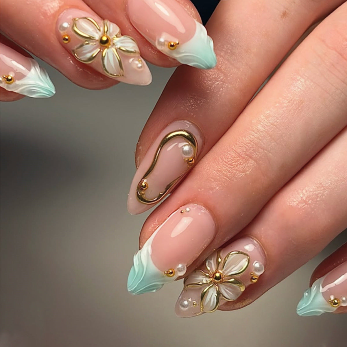 Dekorative Nagelkunst Brehn