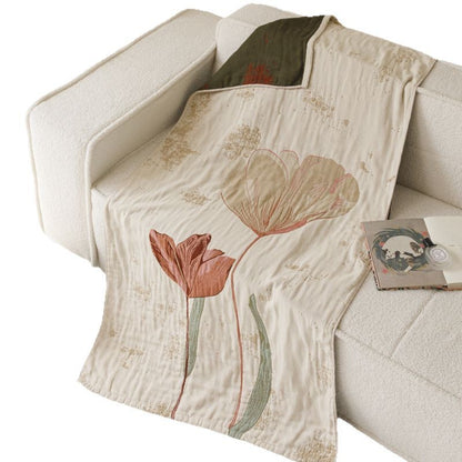 Übergroße botanische Musselin-Wurfdecke mit floralem Aquarelldruck