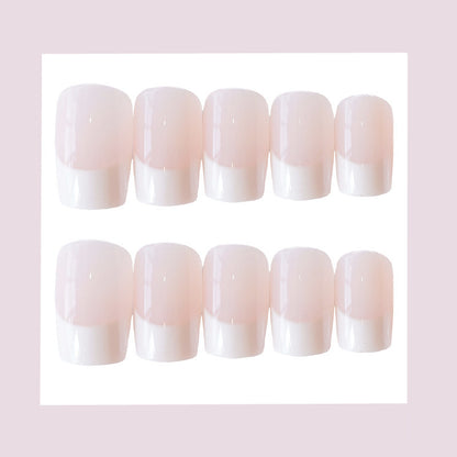 Premium French Tip Press-On Nail Art Brehn