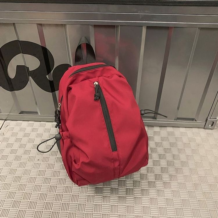 Moderner kompakter Reise-Rucksack Brehn