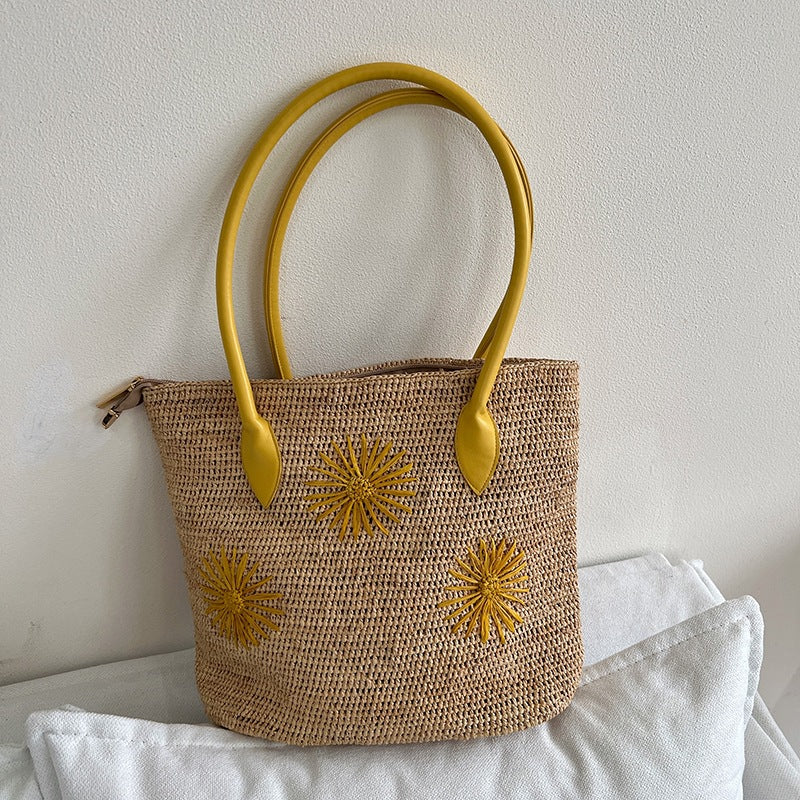 Handgefertigte Strohtasche mit Geometrischem Muster Brehn
