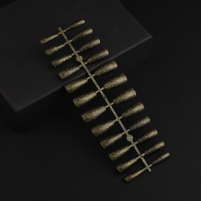 Kunstnagel Set mit elegantem Glitzer-Effekt Brehn
