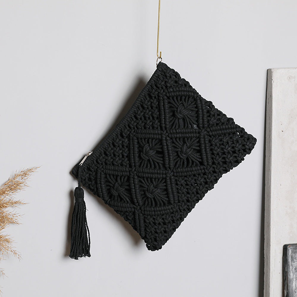 Makramee Clutch mit Quastendetails Brehn