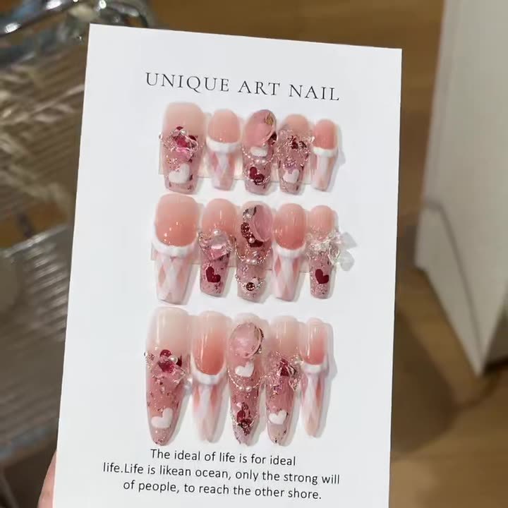 Nail Art Press-On Set Brehn